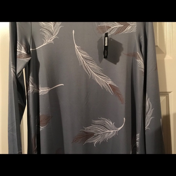 B. Boutique by Evergreen blue with feathers tunic - Picture 4 of 16